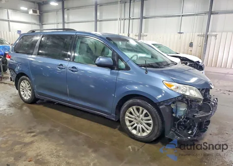 2014 Toyota Sienna Xle 8-Passenger из США, поврежденный, VIN 5TDYK3DC9ES425739